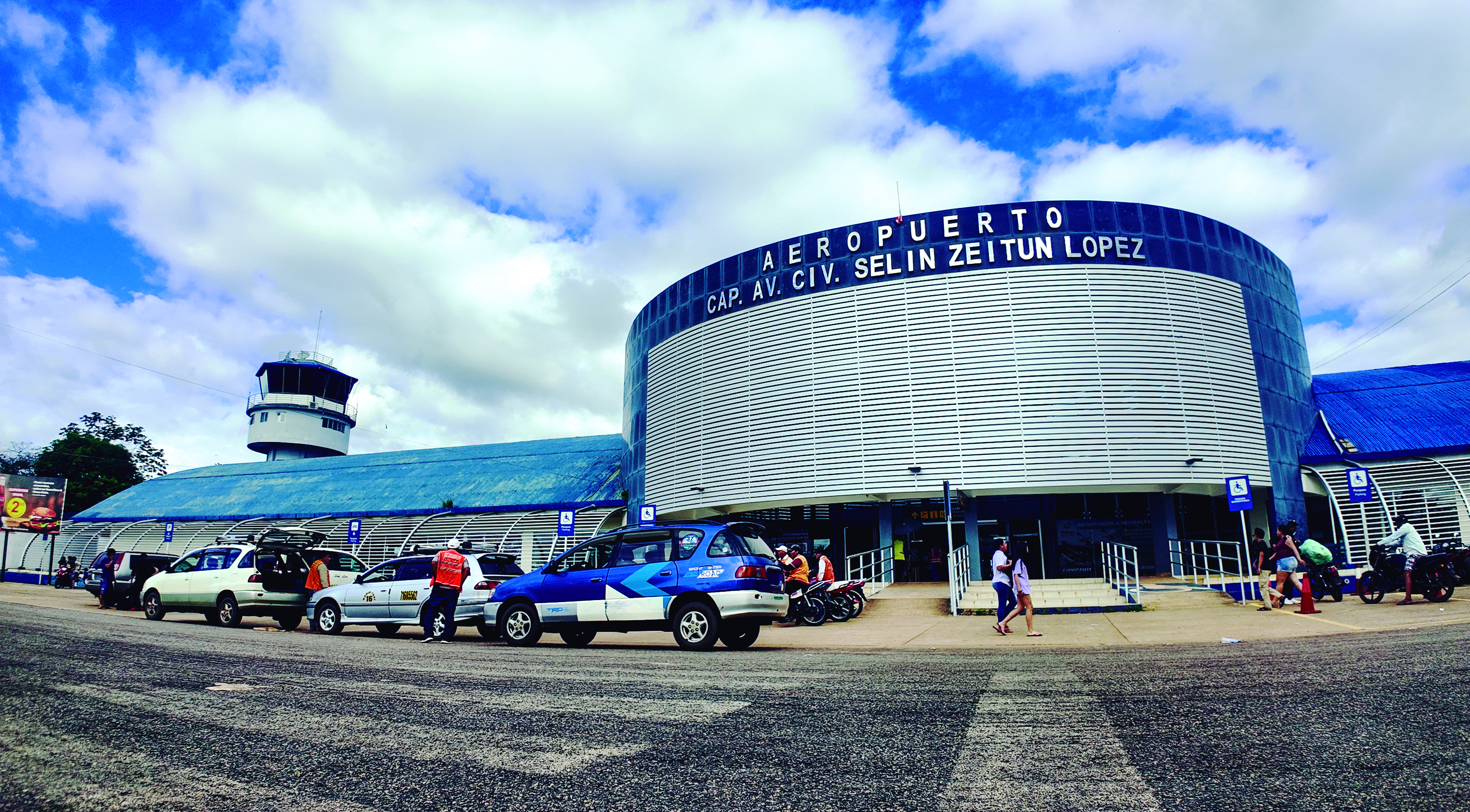 Aeropuerto Cap. Av. Selín Zeitun Lopez